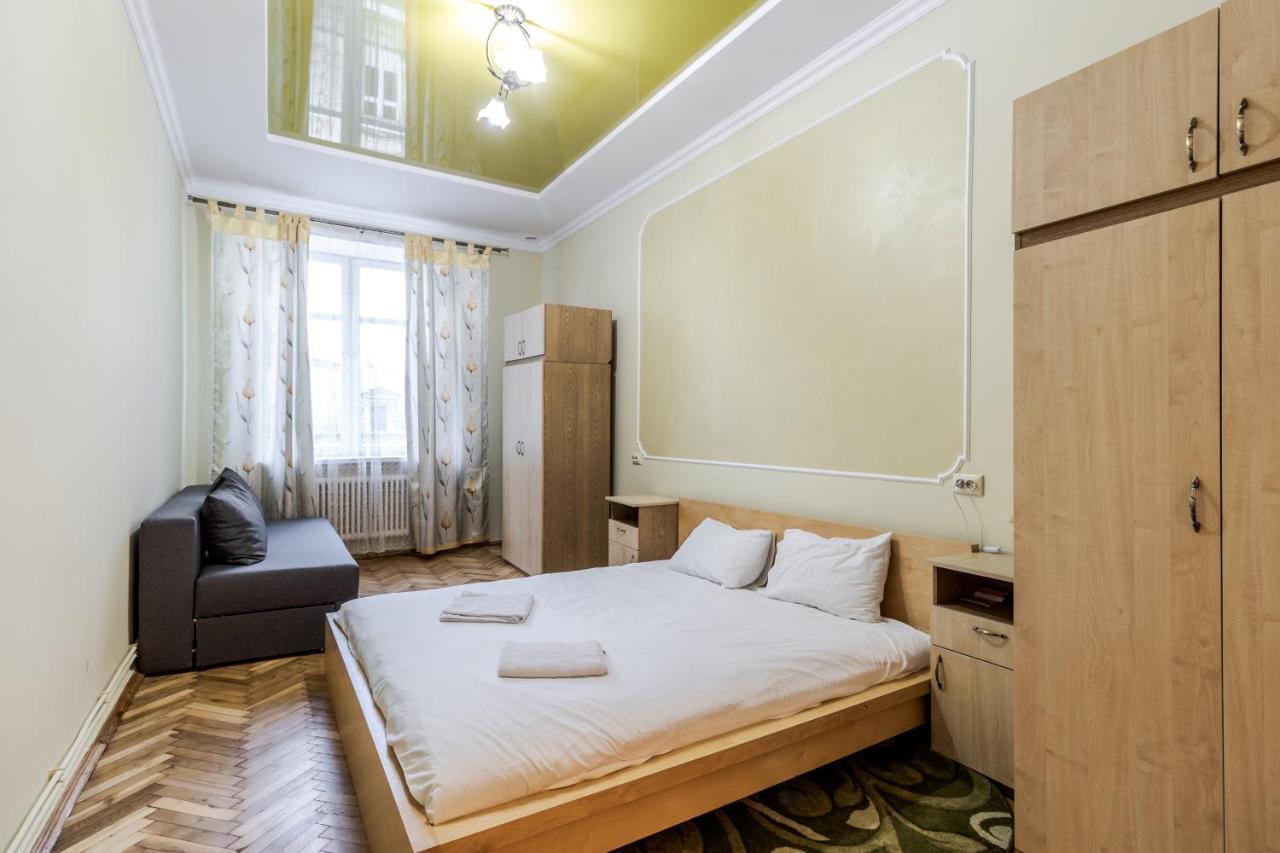 Akademika Hnatyuka Apartment Львов Экстерьер фото