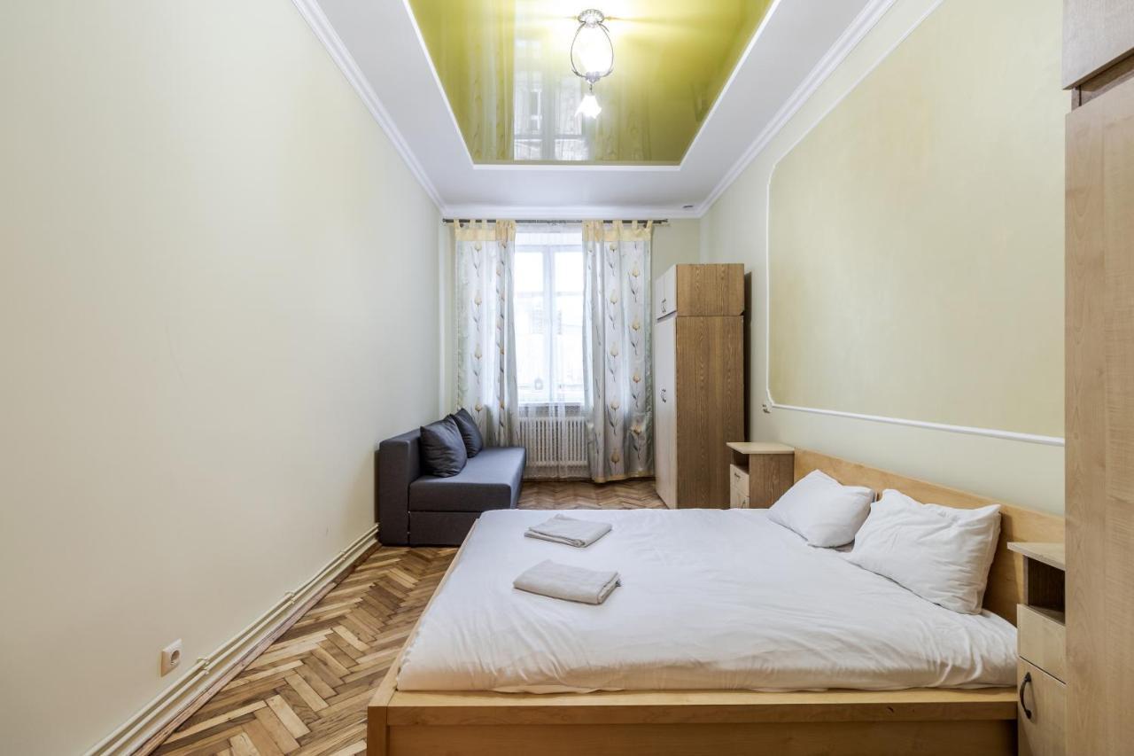 Akademika Hnatyuka Apartment Львов Экстерьер фото
