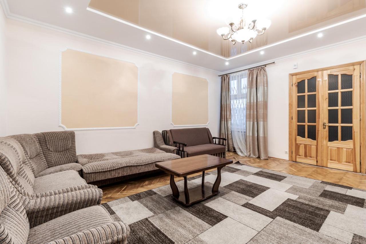 Akademika Hnatyuka Apartment Львов Экстерьер фото